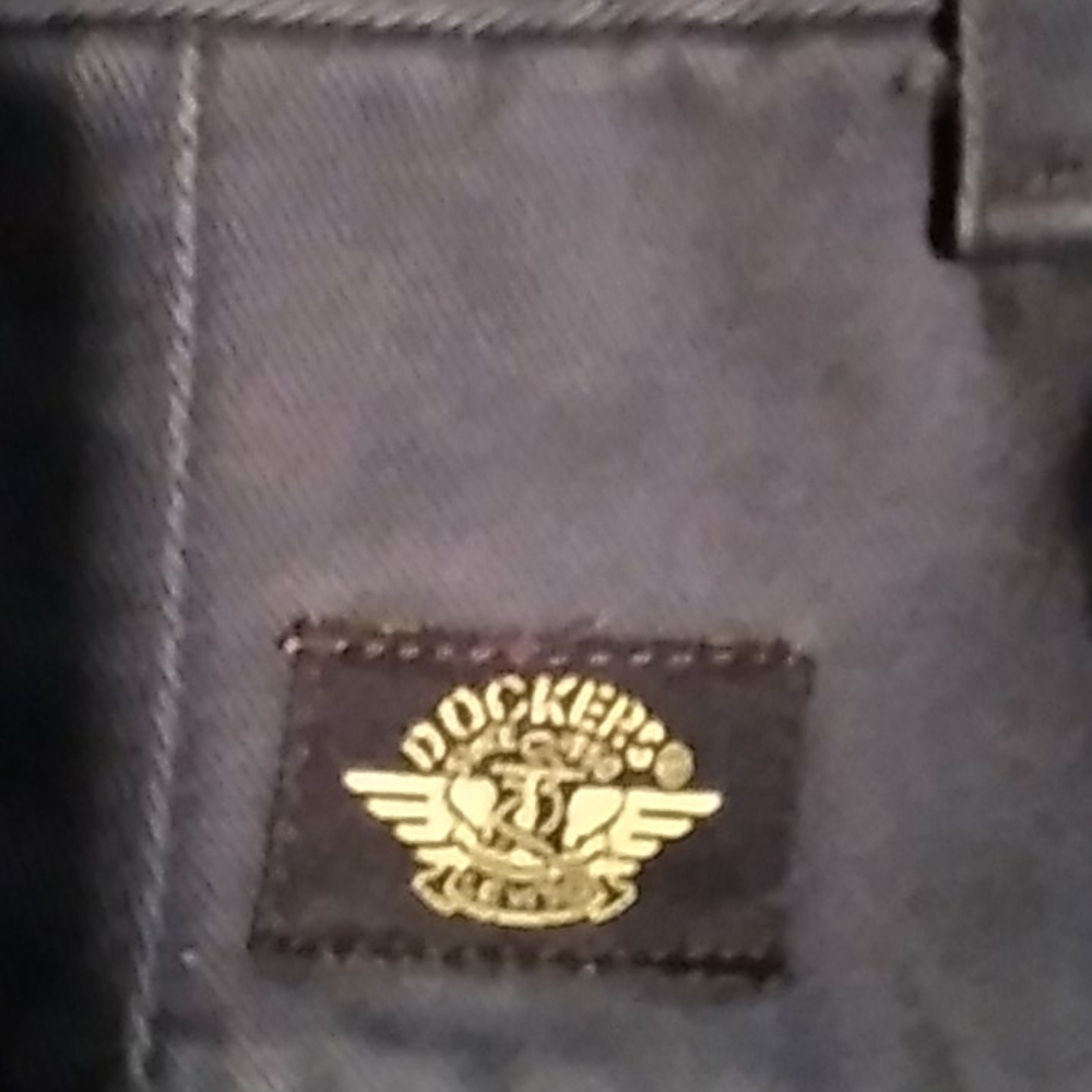 Pants - Picture 3 of 4